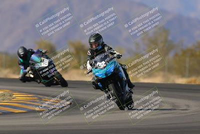 media/Dec-17-2022-SoCal Trackdays (Sat) [[224abd9271]]/Turn 7 Set 1 (1125am)/